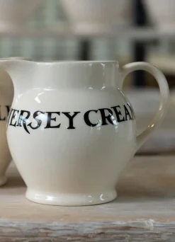 Black Toast Jersey Cream 1/2 Pint Jug