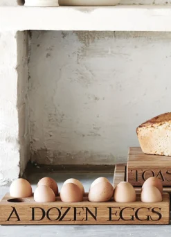Black Toast Wooden Eggs Holder