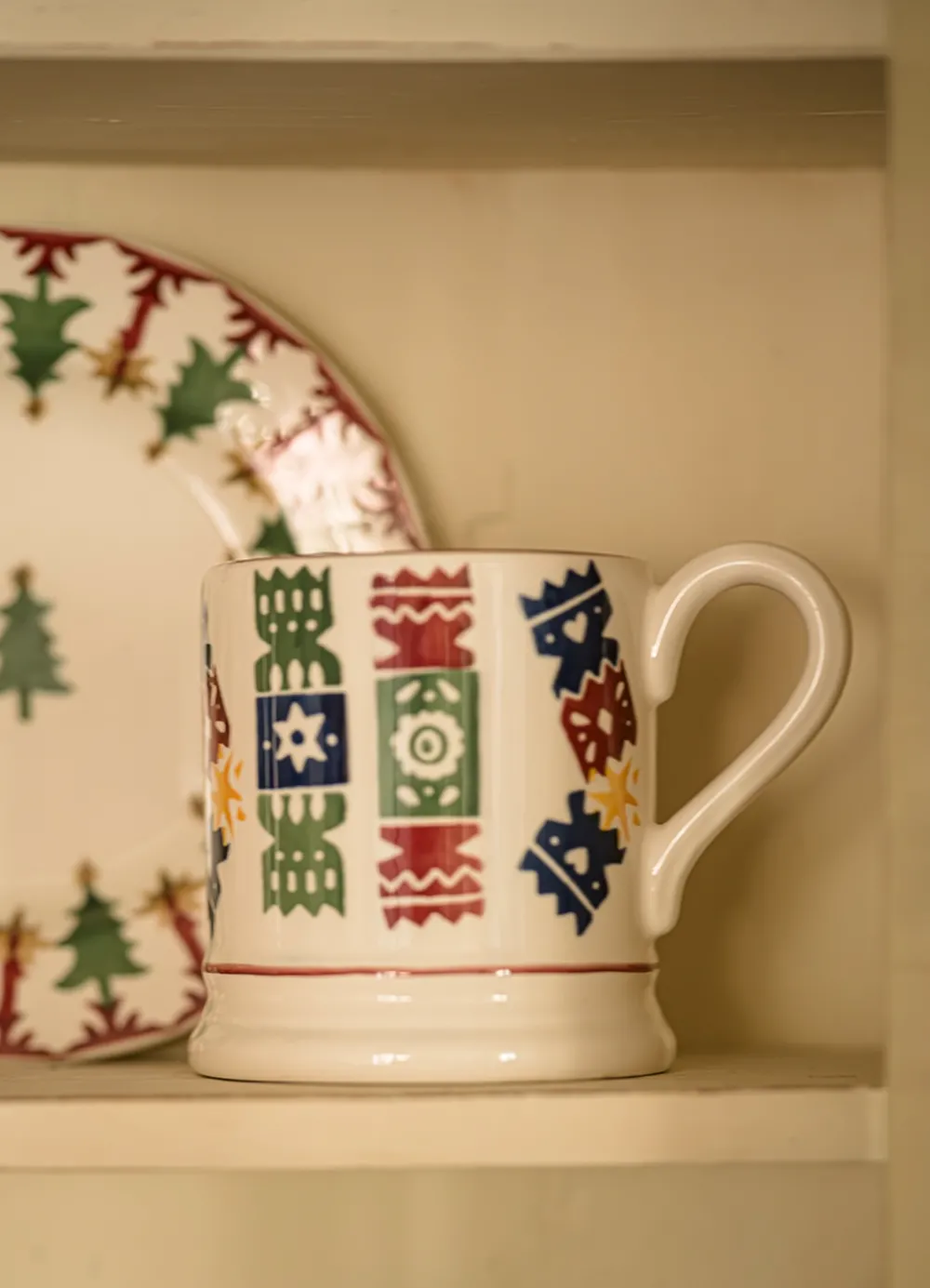 Christmas Crackers 1/2 Pint Mug