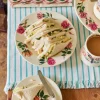 Granny's Roses Medium Dinner Plate, 8.5 Inch