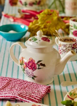 Granny's Roses 3 Mug Teapot