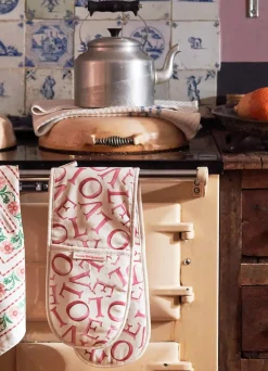 L.O.V.E Oven Glove