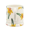 Personalised Daffodils 1/2 Pint Mug