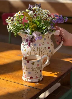 Personalised Wedding Confetti 1/2 Pint Mug