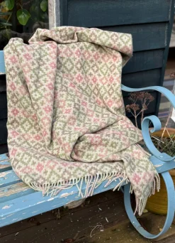 Pink & Green Patterned Wool Throw 140cm X 185cm