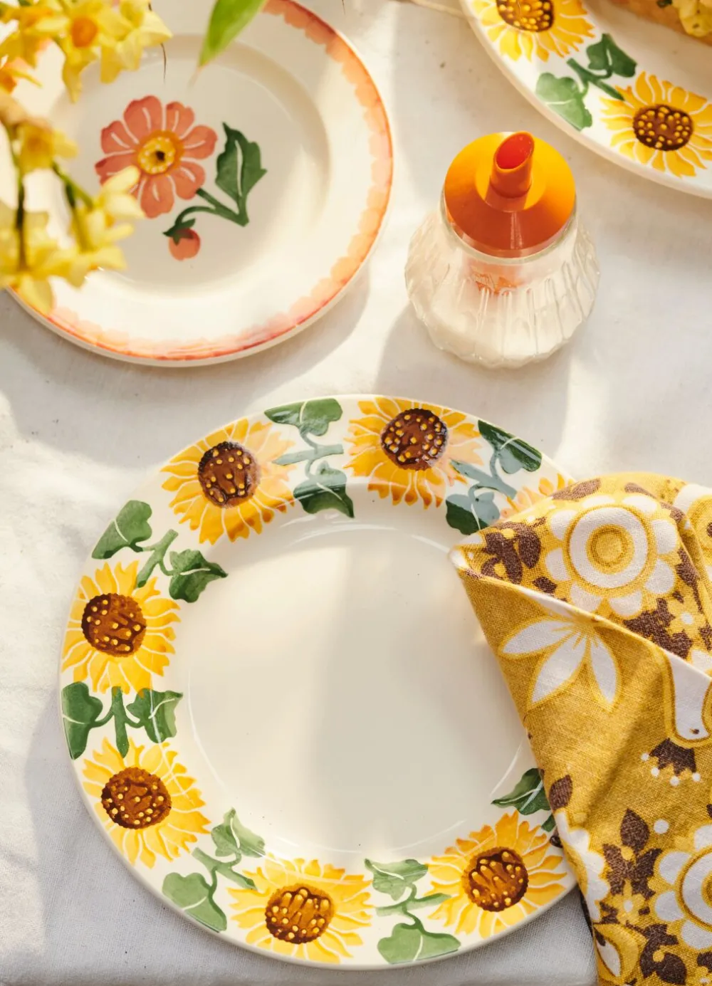 Sunflower Medium Dinner Plate, 8.5 Inch