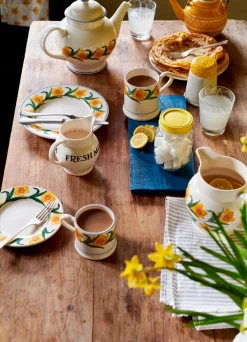 Windblown Daffodils Medium Dinner Plate, 8.5 Inch