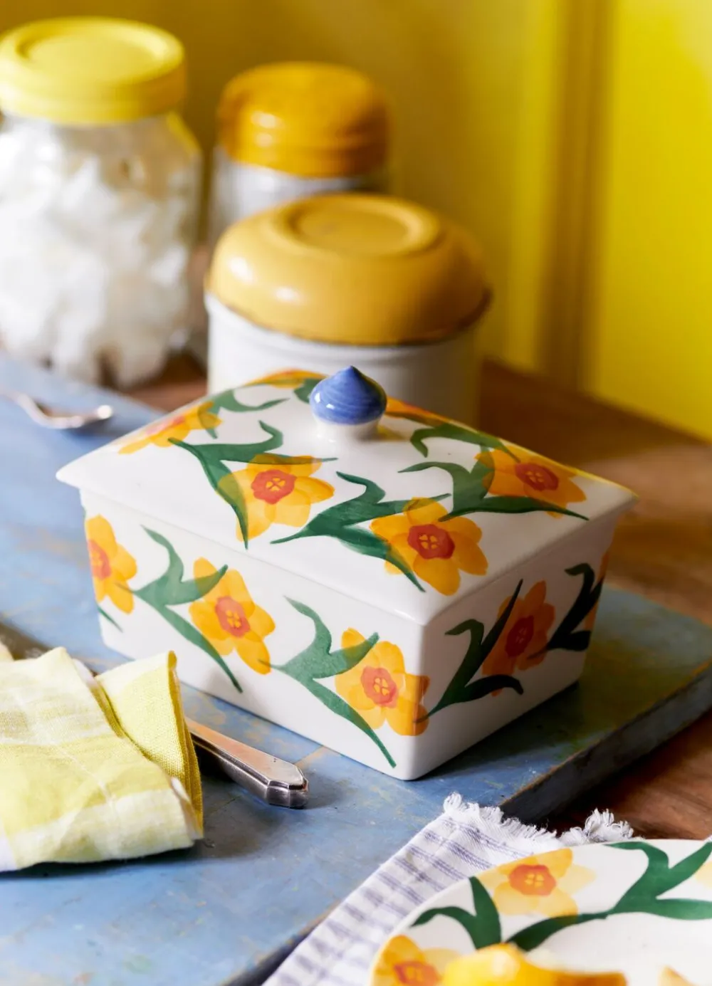 Windblown Daffodils Small Butter Dish
